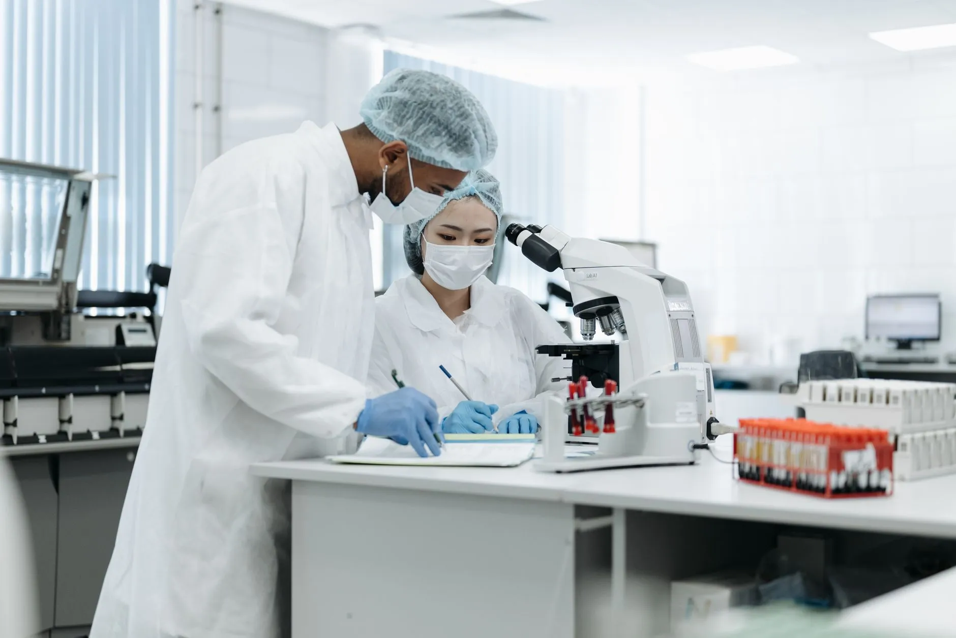 大连生物科技企业观察：蚕桑资源在健康产业中的综合开发路径